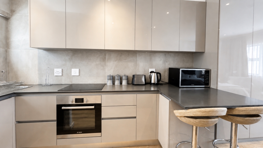 1 Bedroom Property for Sale in Mouille Point Western Cape